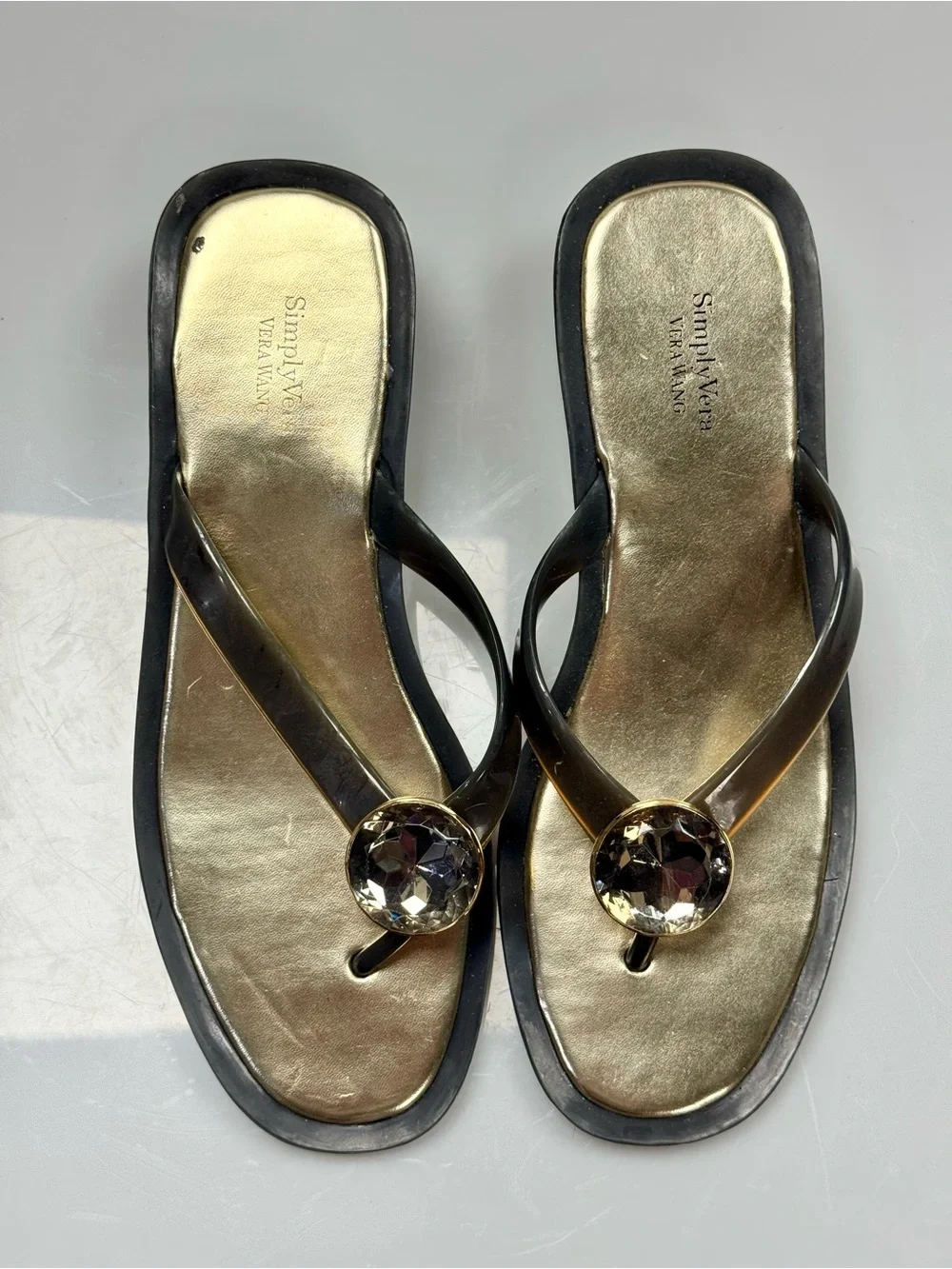 Simply Vera Vera Wang Bauble Black Jeweled Thong Sandals Size 8M